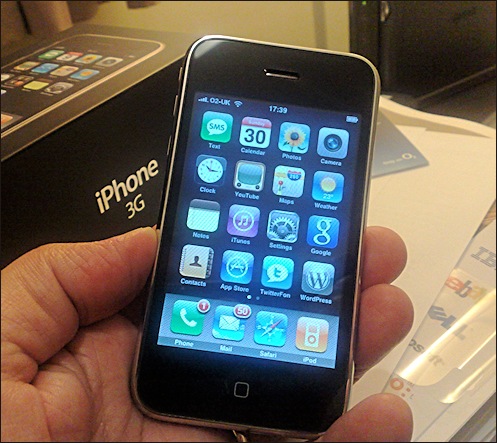 iphoneinhand